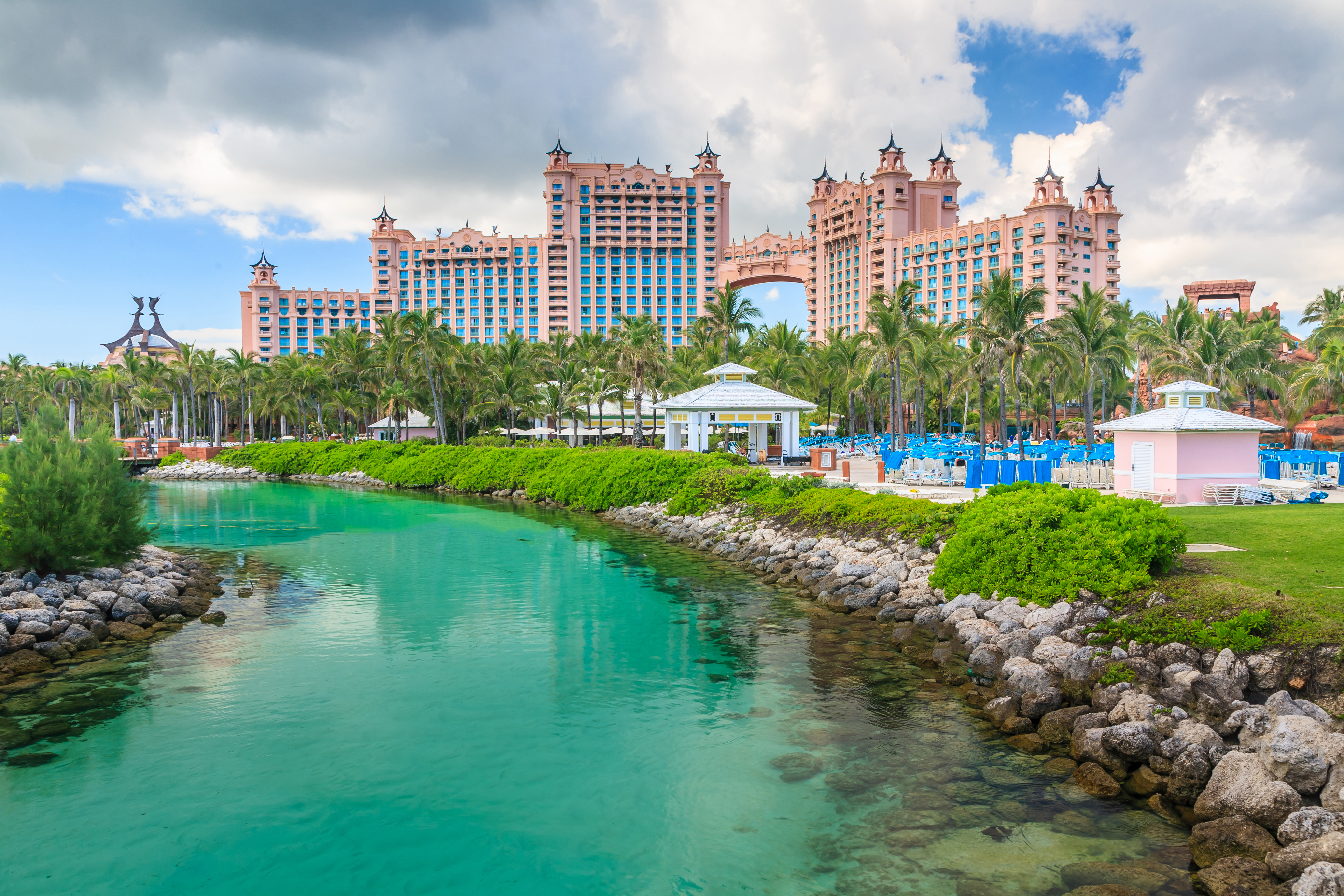 bahamas pier